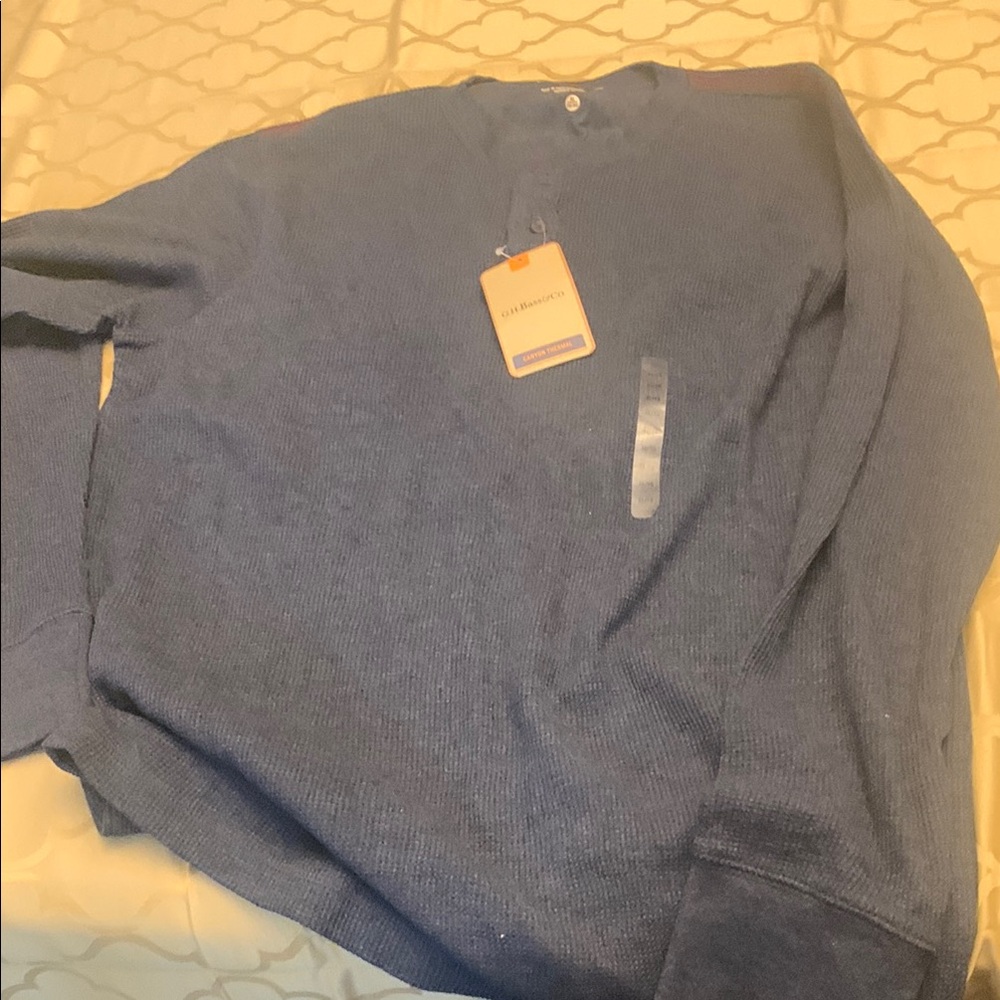 G.H. Bass & Co. Men's Blue Crewneck Sweater